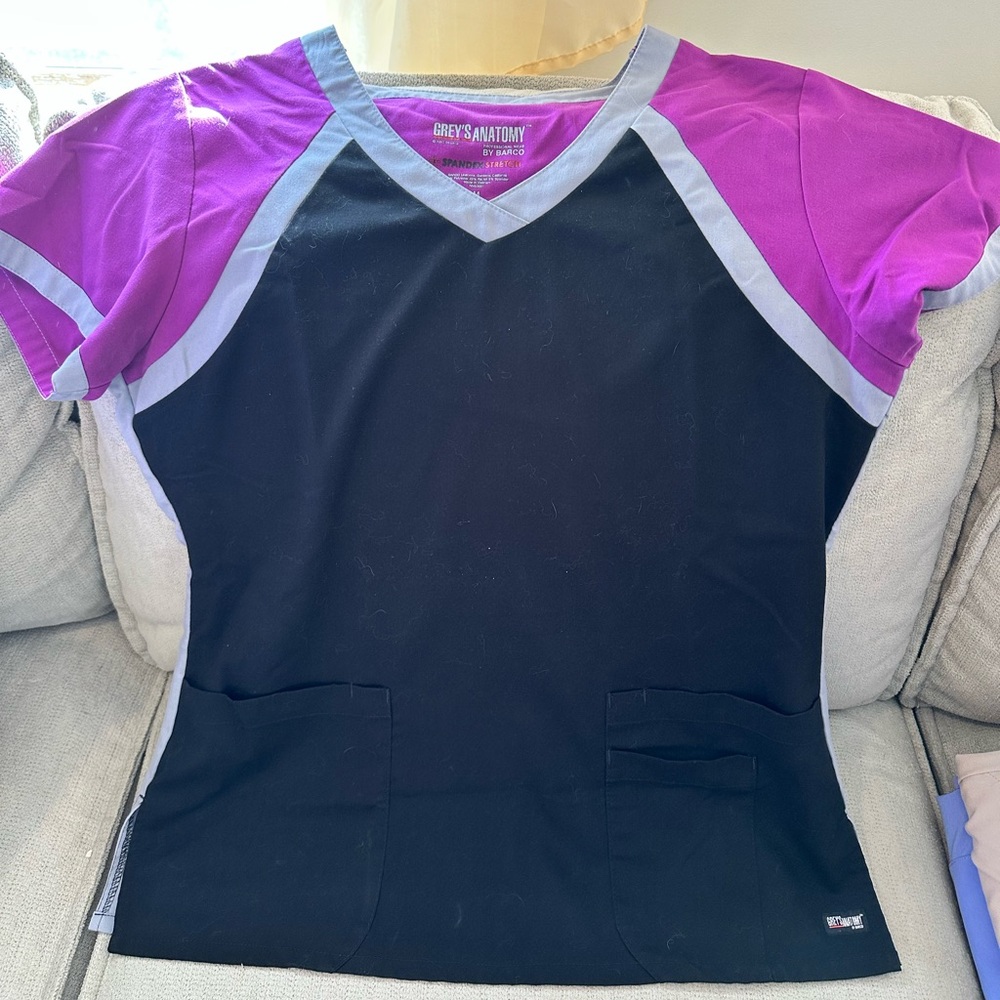 Greys anatomy scrub top